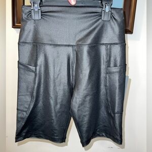 NWT Scorpio Sol Thrill Seeker Bike Short Black Gloss Size Small